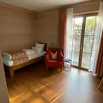 Neumaier's Otel 3*